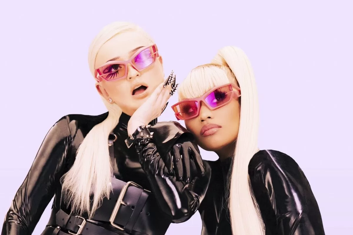 Video: Nicki Minaj & Kim Petras - Alone